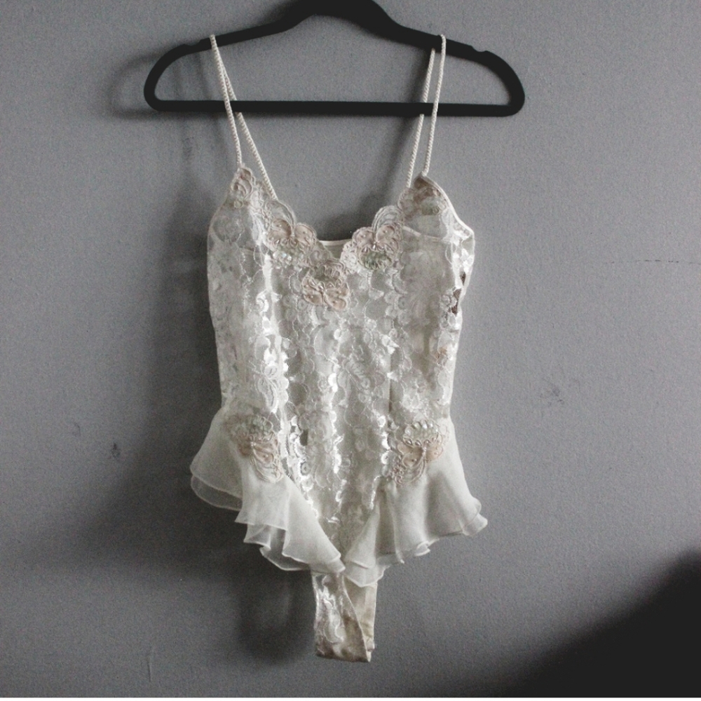 NWT Vintage Victoria's Secret Lace Lingerie
